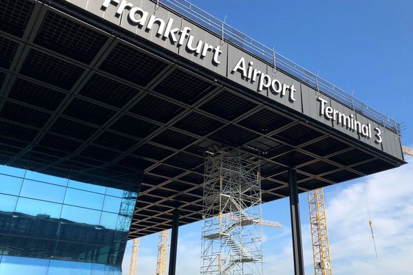 جرمني د شنبې په ورځ په کابل کې طالبانو ته یو بل «مجرم افغان» سپارلی