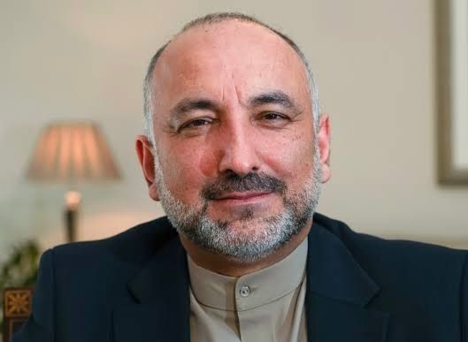 حنیف اتمر: طالبان باید د افغانانو د برخلیک په تړاو مسوولانه چلند وکړي