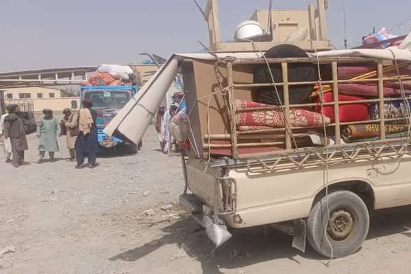 تېره ورځ له پاکستان او ایران نه نږدې ۶۰۰ کډوال افغانستان ته ستانه شوي دي