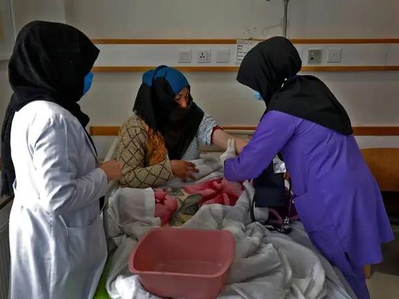 طالبان به کارمندان صحی در کابل و پروان دستور داد تا حجاب مورد نظر این گروه را رعایت کنند