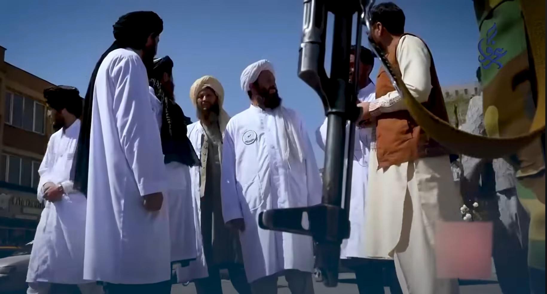 پس از بازداشت زنان، طالبان در هرات دستگیری مردان را به‌دلیل «کوتاه کردن ریش»‌ آغاز کرد