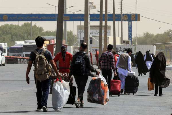 Deported Over 1 Million Undocumented Migrants In One Year, Says Iranian Official