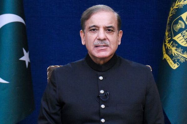 شهباز شریف د پاکستان پارلمان کې طالبان او هند په وروستیو بریدونو کې پر لاس لرلو تورن کړل