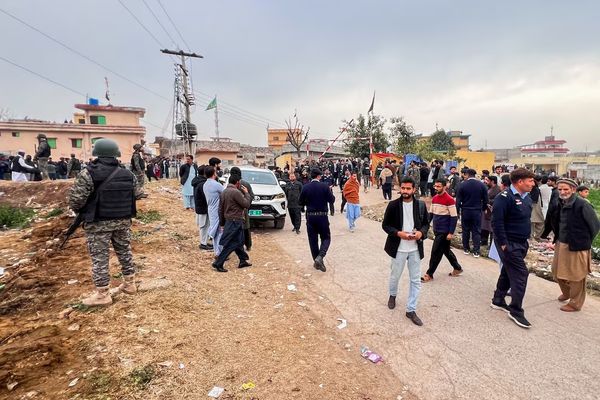 انفجار در مسجد شیعیان در اسلامآباد ۳۱ کشته و ۱۶۹ زخمی برجای گذاشت