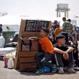 د افغان کډوالو اېستل؛ له ایران او پاکستان نه نږدې ۲زره کډوال افغانستان ته ستانه شوي