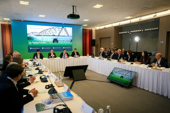 د اوراسیا بانک کارپوه: د قوش تېپې کانال جوړول به په منځنۍ اسیا کې د اوبو د بحران لامل شي