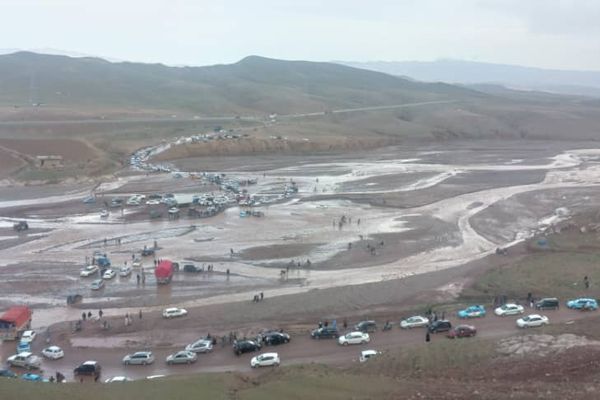 د وروستیو ورښتونو او سېلابونو له امله د ګڼو ولایتونو لویې لارې تړل شوې دي