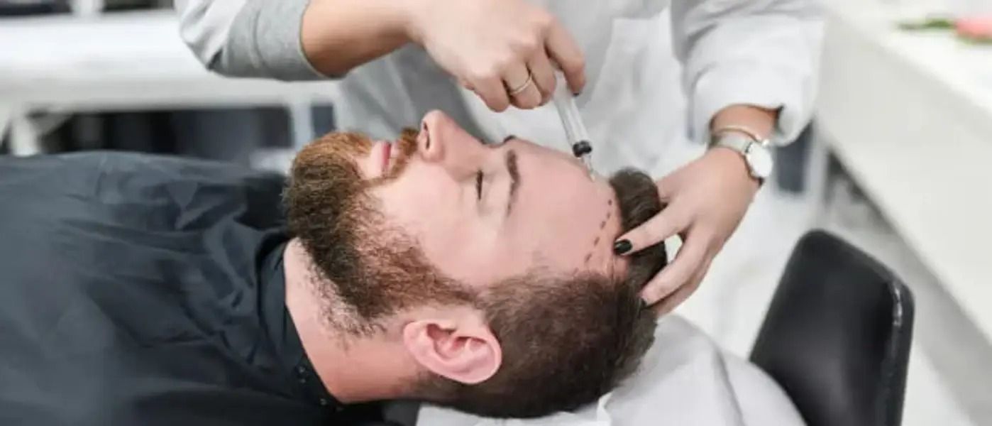 چگونه یک تزریق ساده می‌تواند به درمان طاسی کمک کند؟