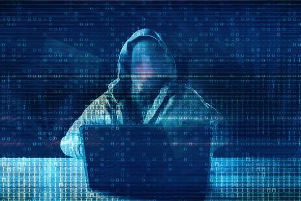 تسريب بيانات الجيش البريطاني يعرّض المتعاونين الأفغان للاحتيال الإلكتروني