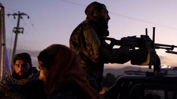 گاردین: کارمندان پیشین سفارت بریتانیا در افغانستان از ترس طالبان مخفی زندگی میکنند