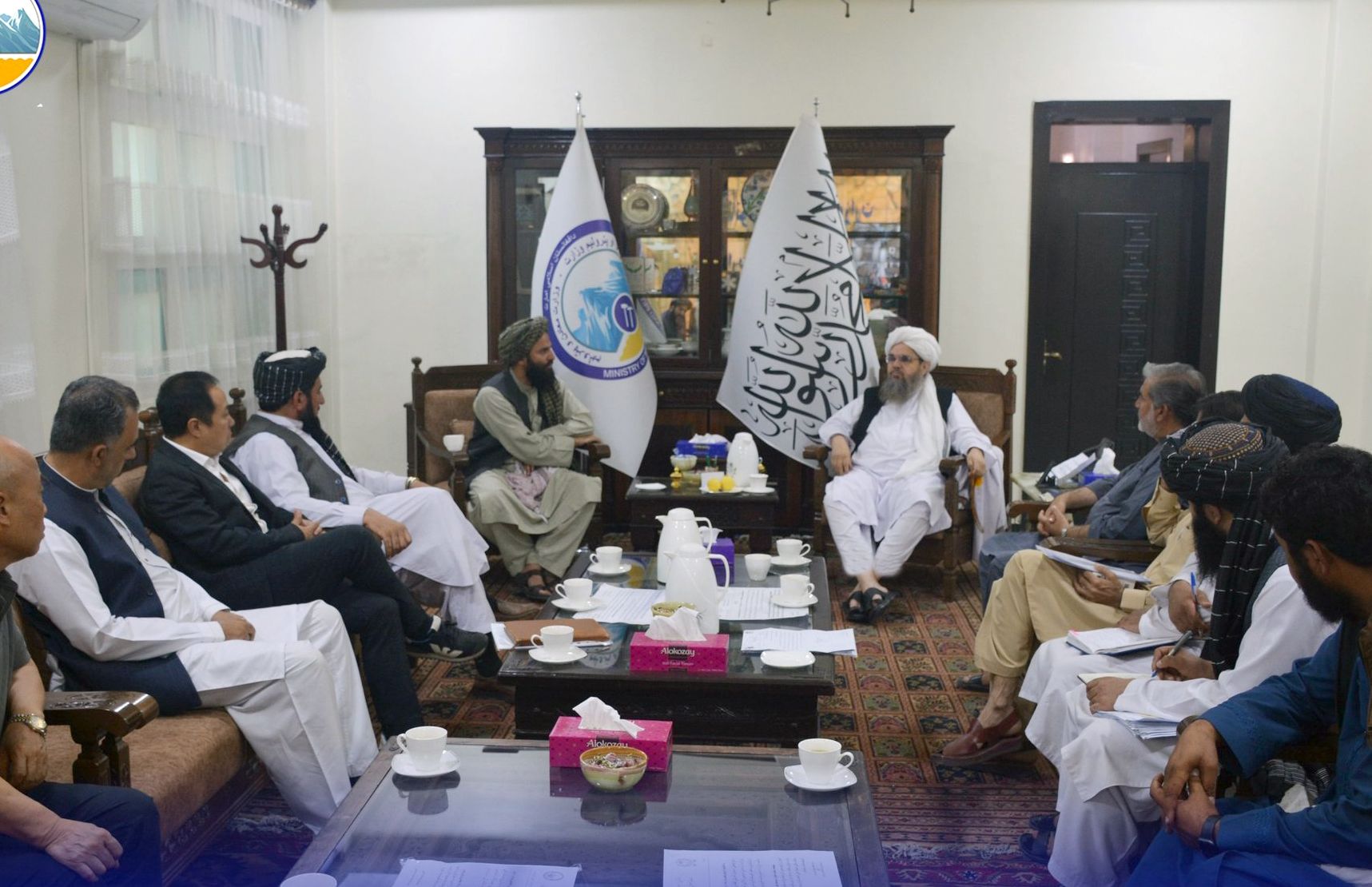 طالبان: یو خصوصي شرکت د لوګر د سمنټو د توليد لپاره ۱۰۰ میليونه ډالره پانګونه کوي