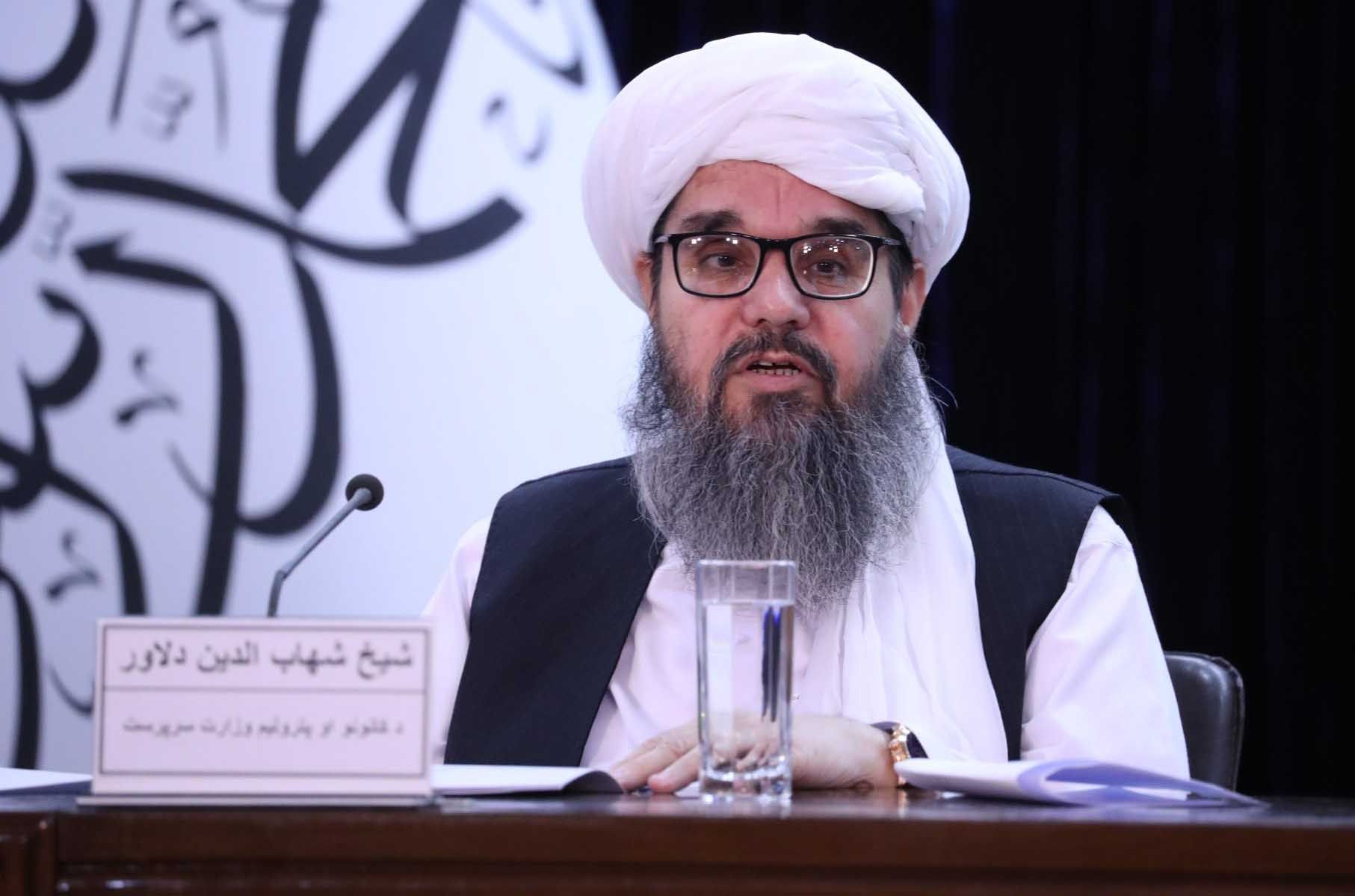 د طالبانو د مشر له لوري په فساد تورن شهاب الدین دلاور له کانونو وزارت څخه ګوښه شو