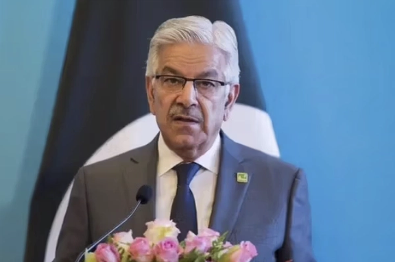 خواجه آصف وزير الدفاع الباكستاني