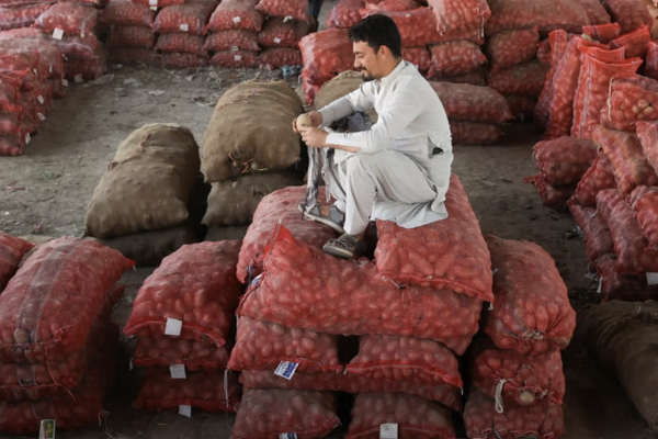 إغلاق المعابر الحدودية خفّض حجم التجارة بمقدار مليار دولار