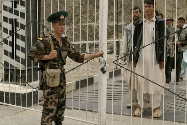 طالبان: نږدې ۵۰ افغان کډوال له تاجکستان نه په لومړي ځل ستانه کړل شوي
