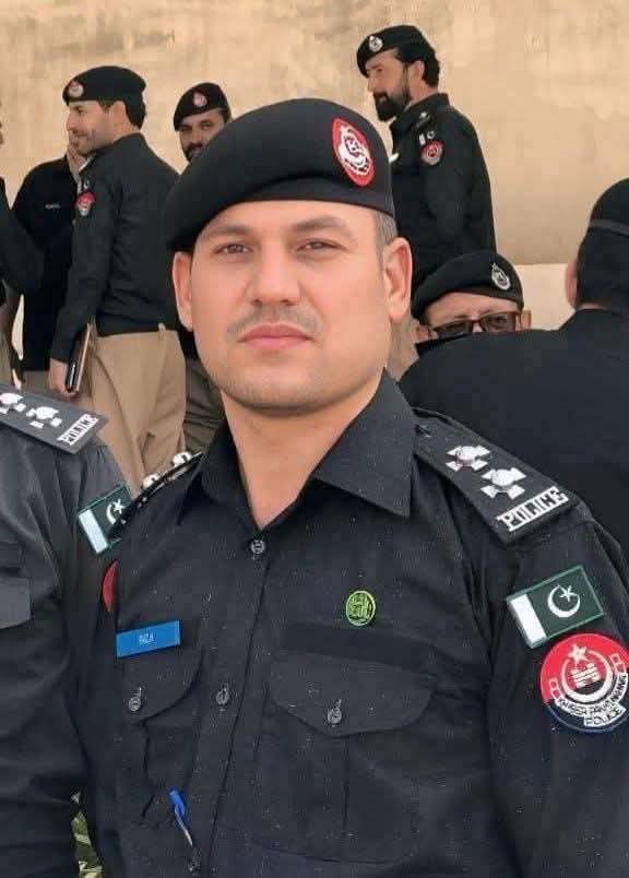 خیبر کې د قاچاقبرانو په ډزو د پولیسو سیمه‌ییز مشر وژل شوی