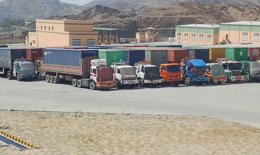 له اوږده ځنډ وروسته د ملګرو ملتونو د خوراکي مرستو کاروان افغانستان ته داخلېږي