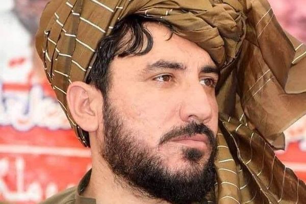 منظور پښتین: پښتانه د حق غوښتلو او سولې لپاره پراخ لاریونونه پېلوي