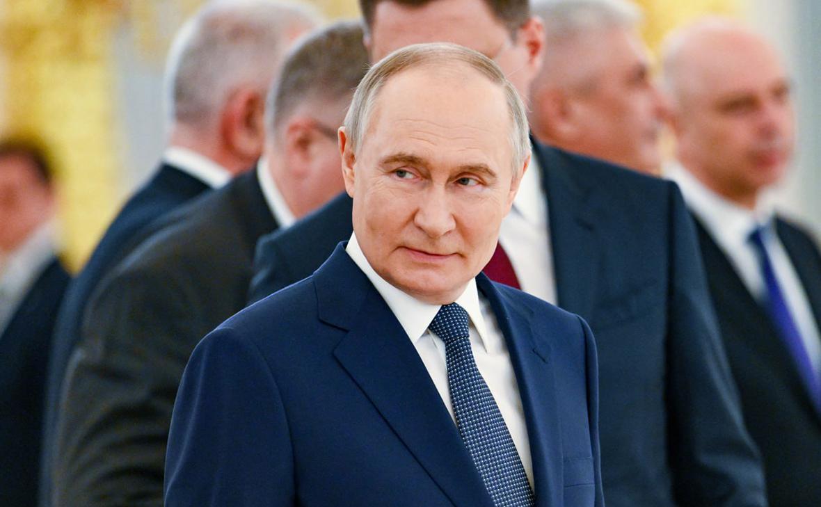 دو سناتور ارشد امریکا: پوتین برای تهاجم نظامی جدید در اوکراین آماده می‌شود