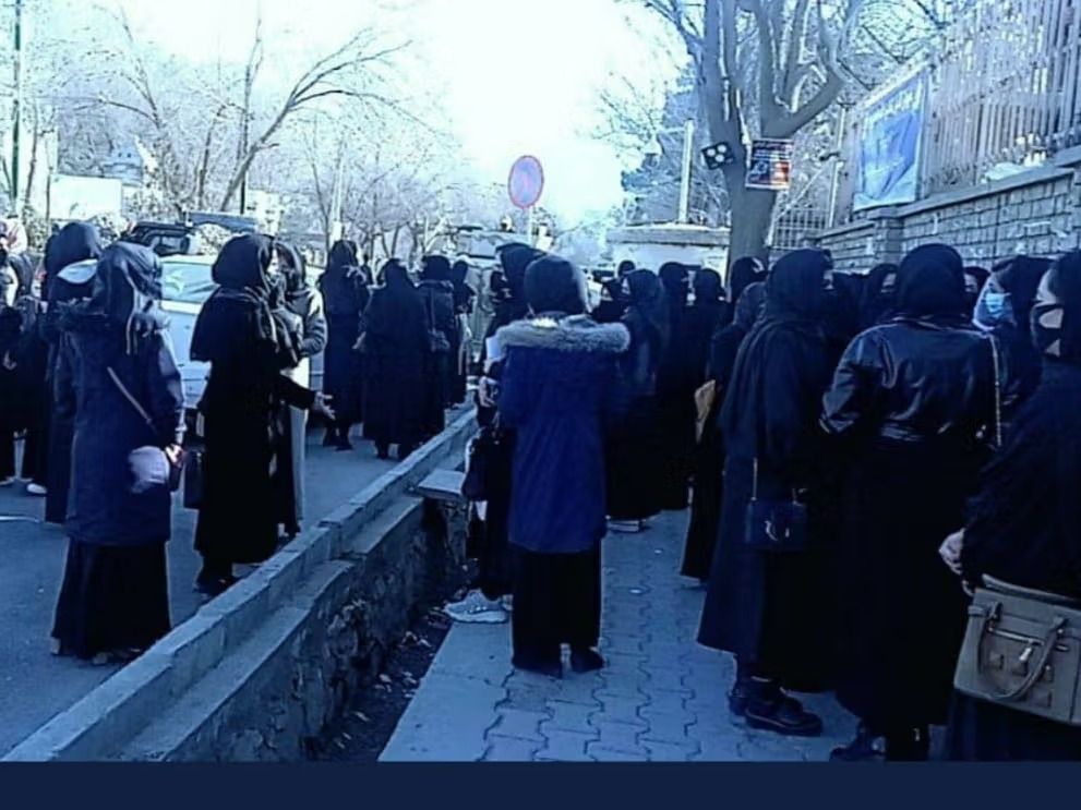 حامد کرزی: توسعه جوامع بشری مستلزم نقش‌آفرینی زنان و دختران است