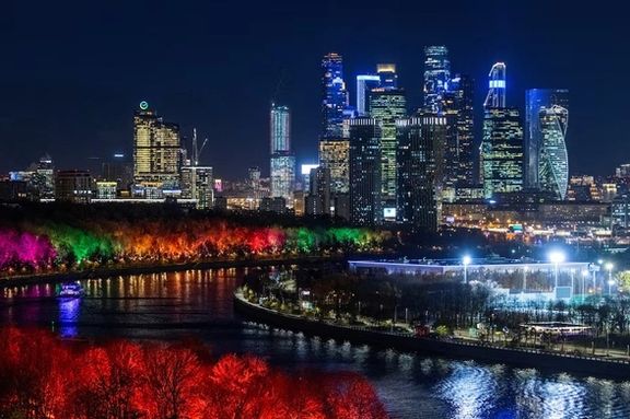 اوکراین پر مسکو د لسګونو بې پیلوټه الوتکو په مټ برید کړی