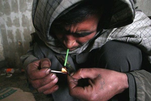 ملګري ملتونه: افغانستان کې د هیرویینو او کریسټال استعمال ډېر شوی