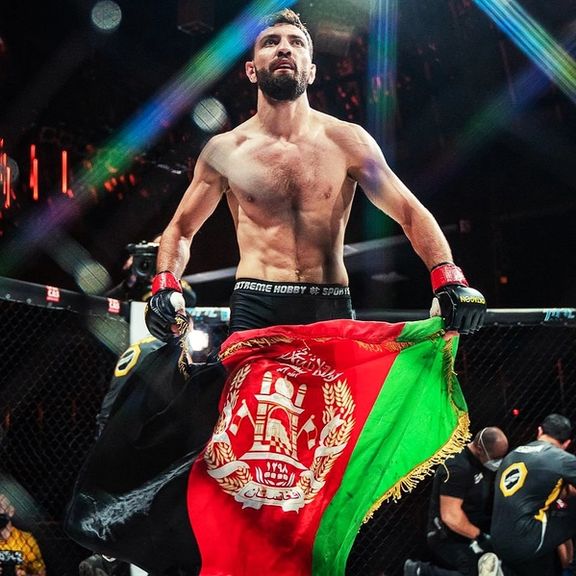 افغان لوبغاړی جاوېد بشارت په رسمي ډول له «یو،اېف،سي» سازمان څخه ووت