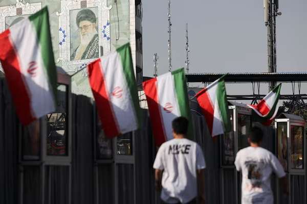 ایران پس از جنگ با اسرائیل به سرکوب مخالفان داخلی روی آورده است