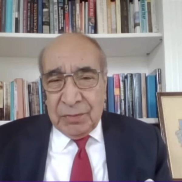 علياحمد جلالي: هبتالله ځان له ملا عمر څخه غوره او ځواکمن ګڼي