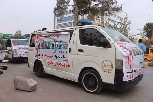 تیراندازی مرزبانان ایرانی؛ جمهوری اسلامی پس از «۲۴ روز» اجساد مهاجران افغان را تحویل داد