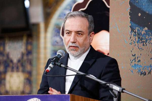 عراقچي: څوک دې دا نهوایي چې عراقچي نهپوهېږي «بندیز» څه شی دی