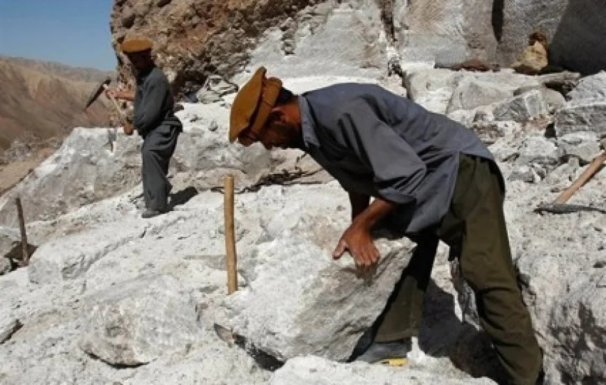 د بغلان له کانونو هره میاشت د ګچو څه باندې ۲زره ډبرې استخراجېږي