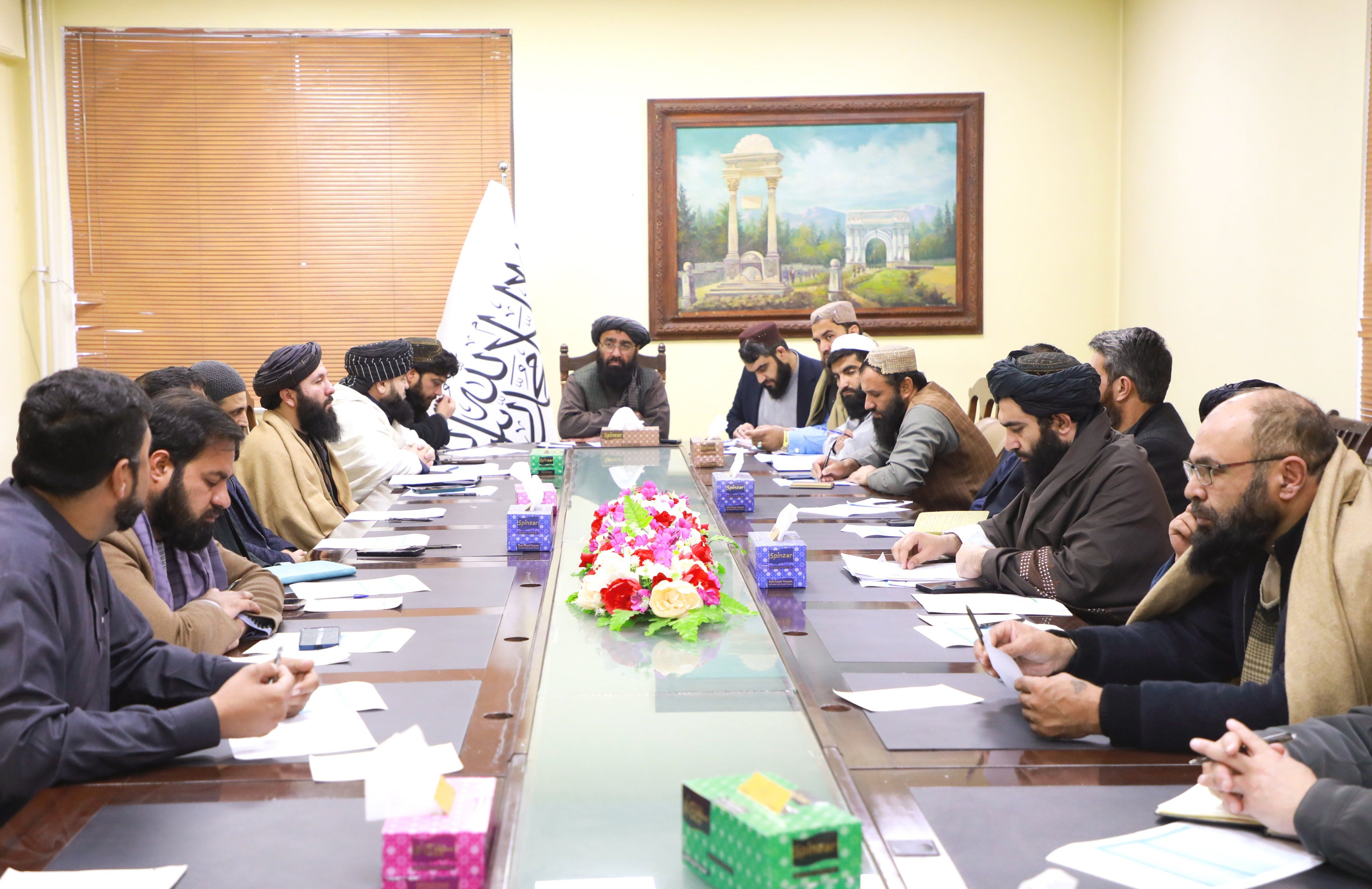 طالبانو د مالګې او کاني توکو د پروسس او صادراتو پالیسۍ مسوده تایید کړه