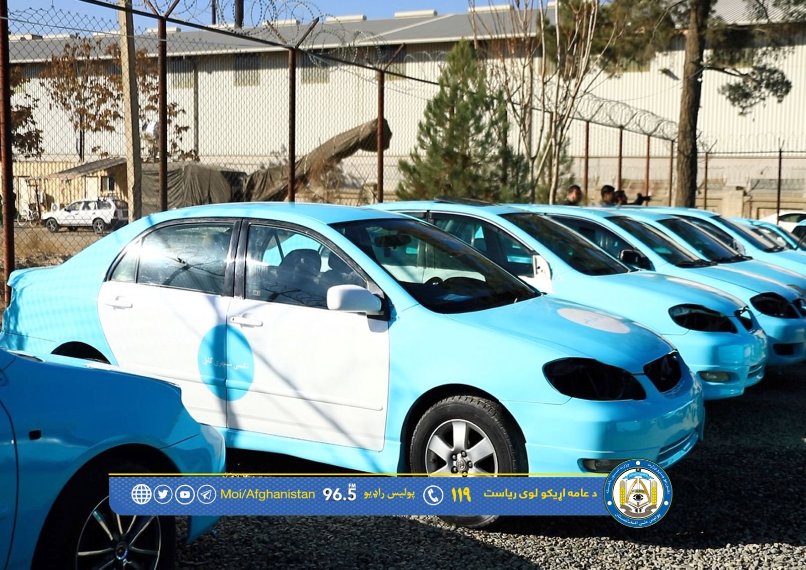 طالبان تغییر رنگ تکسی‌ها را در کابل آغاز کرد