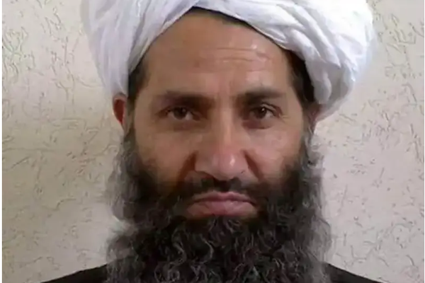 Don’t Confront People Resorting to Force, Says Taliban Leader in Cabinet Meeting