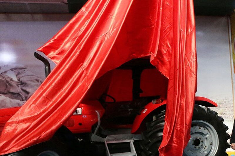 افغان سوداګرو په هرات کې د ایراني تراکتور تولید ته لېوالتيا ښودلې