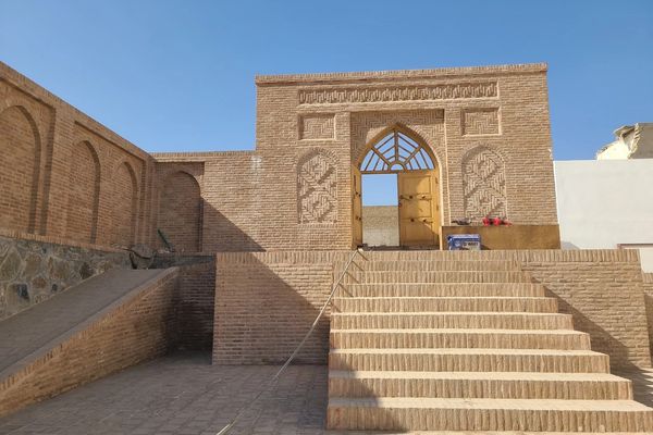 په کندهار کې د احمد شاه بابا د کور د بیا رغونې چارې روانې دي