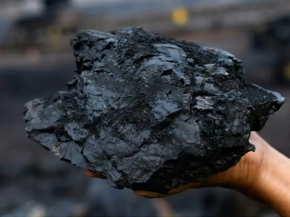 Pakistan Sees Dip In Afghan Coal Imports Amid Rising Costs, Turns to South African Supply