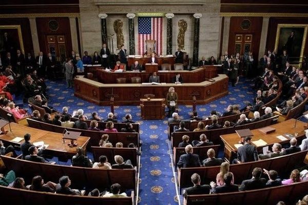 مجلس النواب الأمريكي يوافق على تبادل المعلومات الاستخباراتية مع المقاومة لمواجهة طالبان