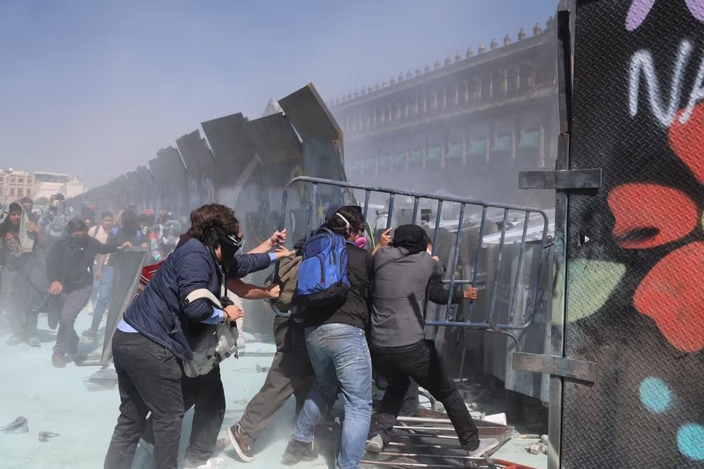 گسترش اعتراض‌های «نسل زد» در مکسیکو