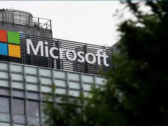 فعالیت پروازها، بانکها و بیمارستانهای برخی کشورها تحت تاثیر اختلال مایکروسافت قرار گرفت