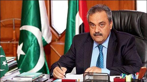 پایان سفر سه‌روزه آصف درانی به کابل: اسلام‌آباد برای همکاری نزدیک با طالبان تعهد قاطع دارد