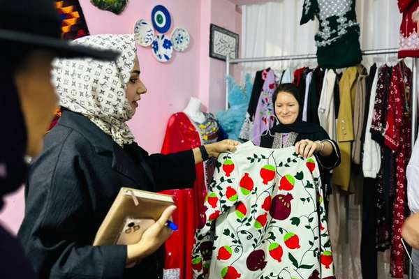 اتحادیه اروپا: دختران افغان به فرصت نیاز دارند، نه محدودیت