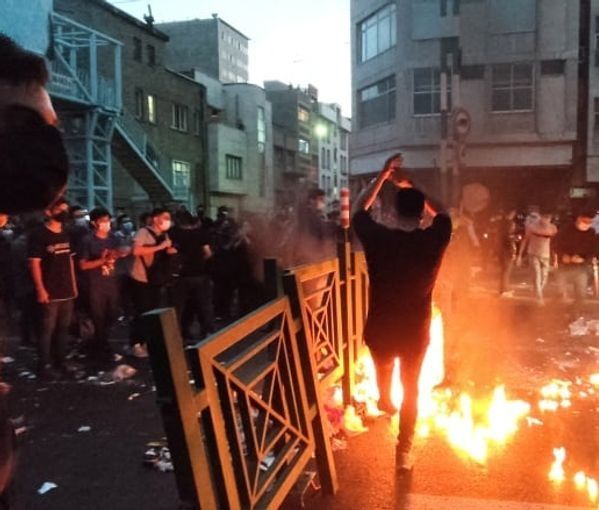"تا دیر نشده جهان اقدام کند"؛ واکنش‌ها به حکم اعدام یک معترض در ایران