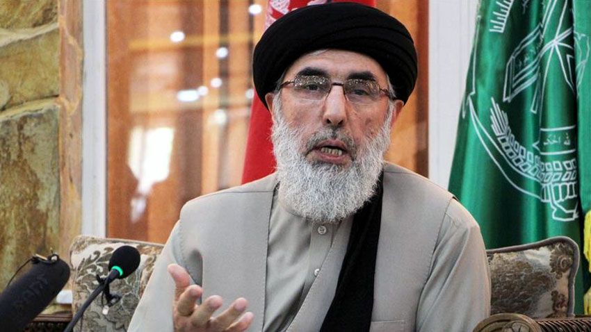 طالبانو مالیزیا ته د حکمتیار سفر ۷ میاشتې ځنډولی و