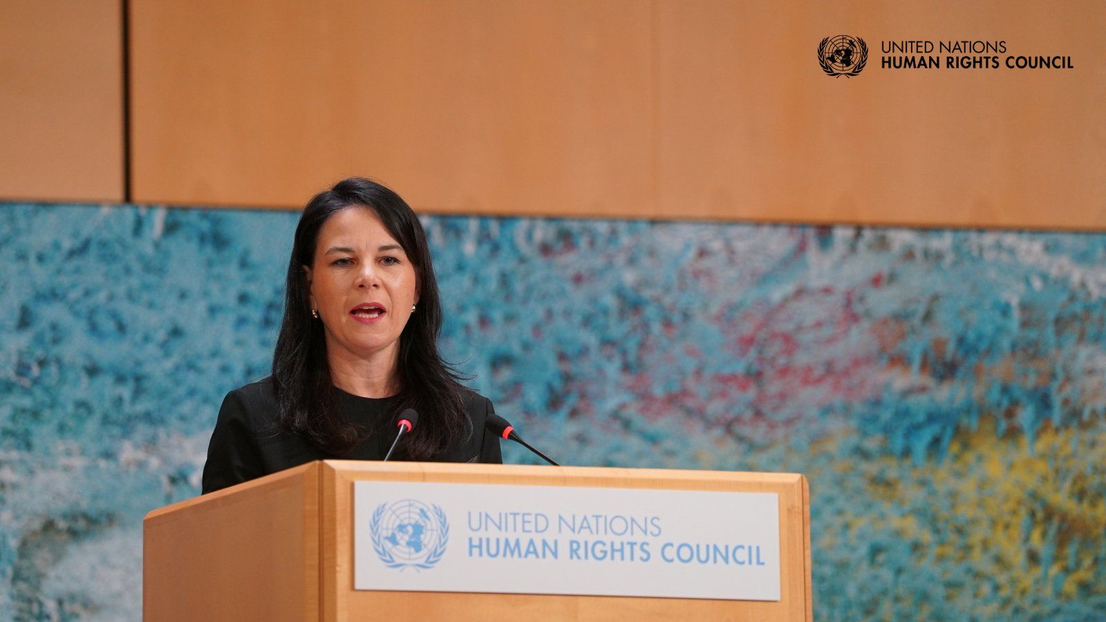 رئیس مجمع عمومی ملل متحد سخنرانی خود را بر محور «آپارتاید جنسیتی» در افغانستان آغاز کرد