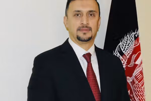 فایق به طالبان: تخریب آثار تاریخی افغانستان قابل افتخار نیست