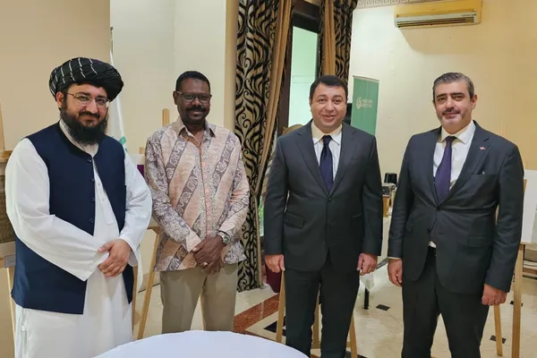 په انډونیزیا کې د طالبانو سفیر له ځینو بهرنیو ډیپلوماټانو سره لیدلي دي