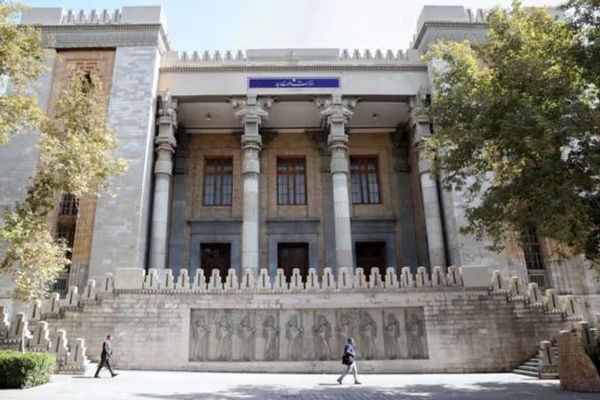 ایران سفیران خود در آلمان، فرانسه و بریتانیا را فراخواند