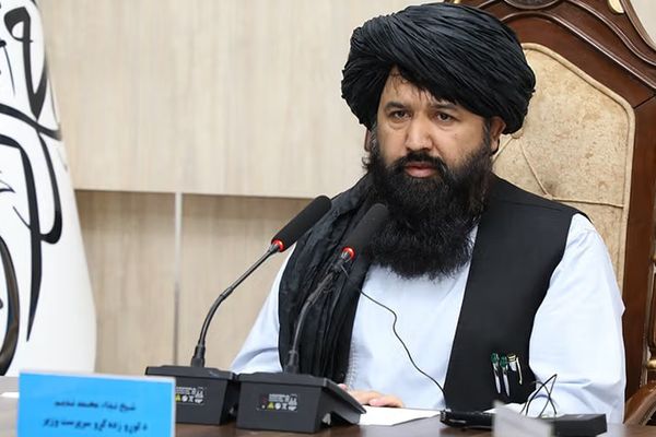 وزیر تحصیلات طالبان به دانشجویان در مورد فعالیتهای سیاسی هشدار داد